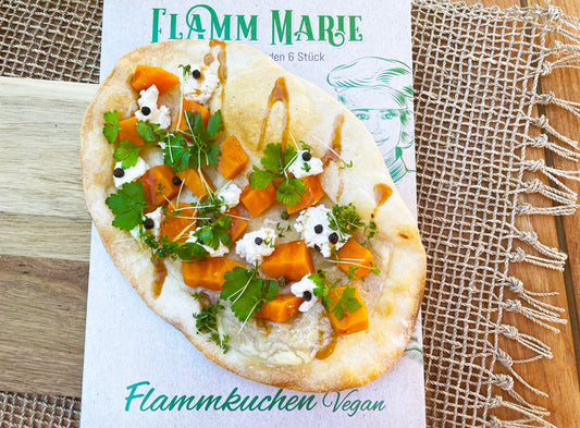 Mit Süsskartoffeln, Hüttenkäse und Kräutern